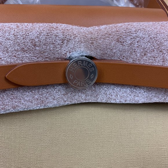 New HERMÈS Herbag Zip 31 bag Trench/Fauve Leather w/Canvas Brown/Khaki - Picture 2 of 8
